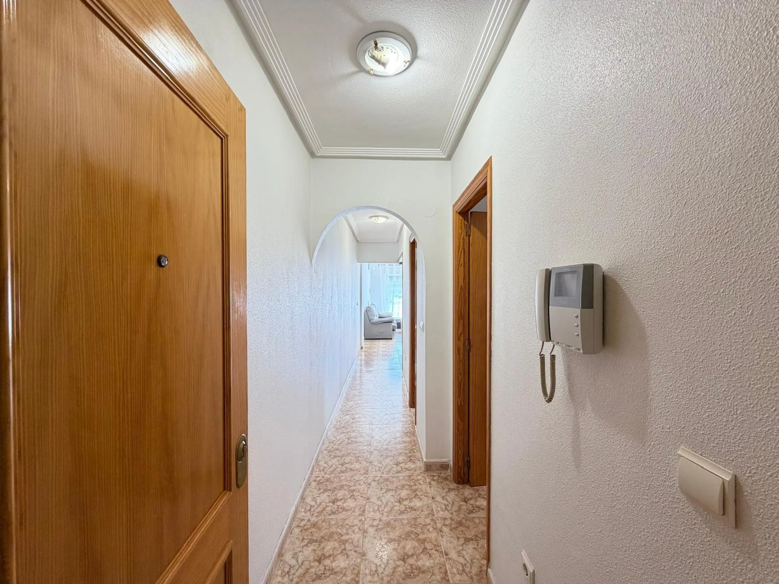 APARTMENT FRONTLINE WITH SEA VIEWS AND 100 METERS FROM THE BEACH. 2 BEDROOMS. 1 BATHROOM. WITH A SURFACE OF 63 M2.