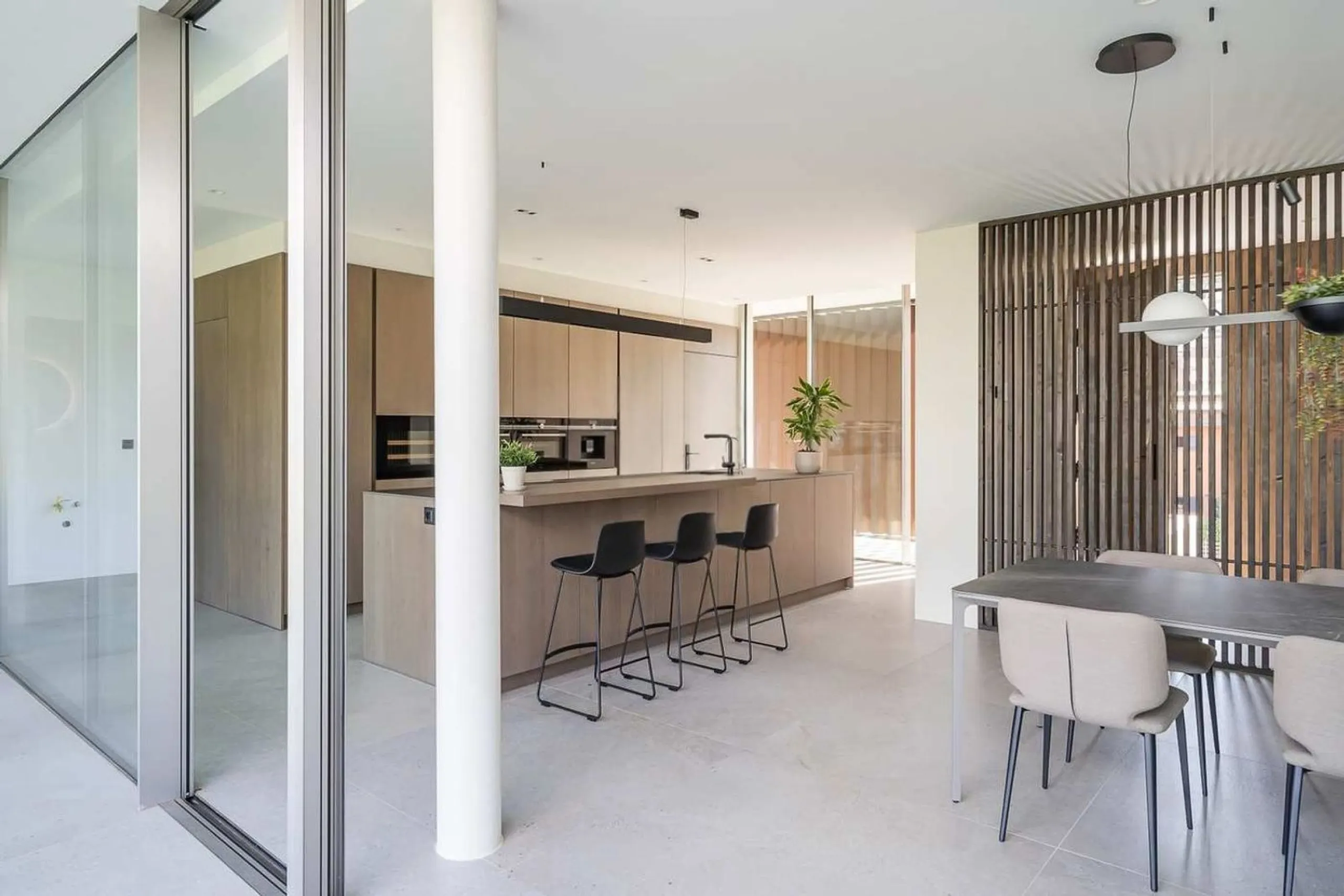 Contemporary Villa with Golf Course and Mountain Views in La Roca del Valles, Barcelona