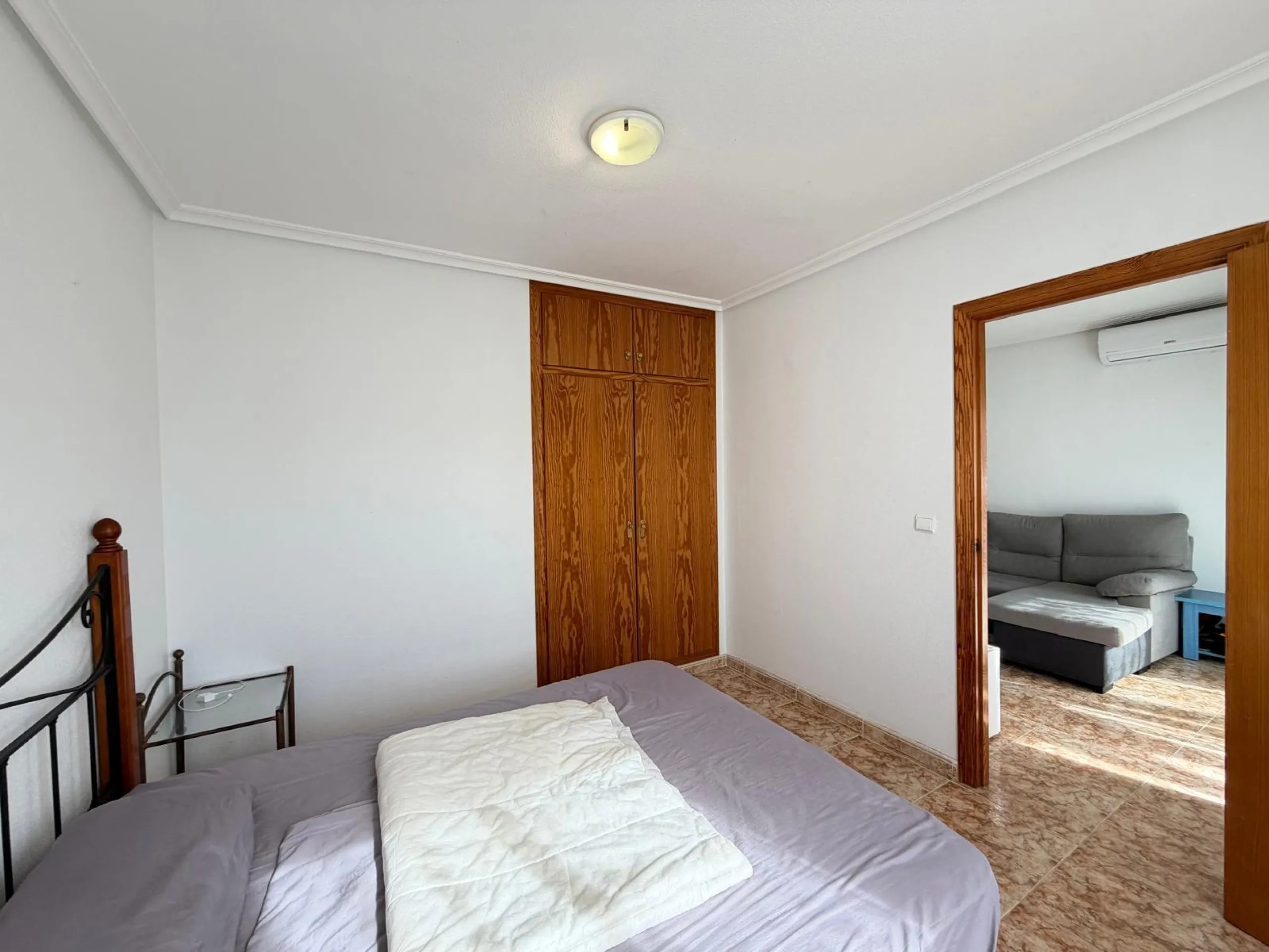 APARTMENT FRONTLINE WITH SEA VIEWS AND 100 METERS FROM THE BEACH. 2 BEDROOMS. 1 BATHROOM. WITH A SURFACE OF 63 M2.