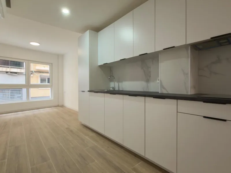 Income-Generating Residential Building for Sale in Alicante – Altozano