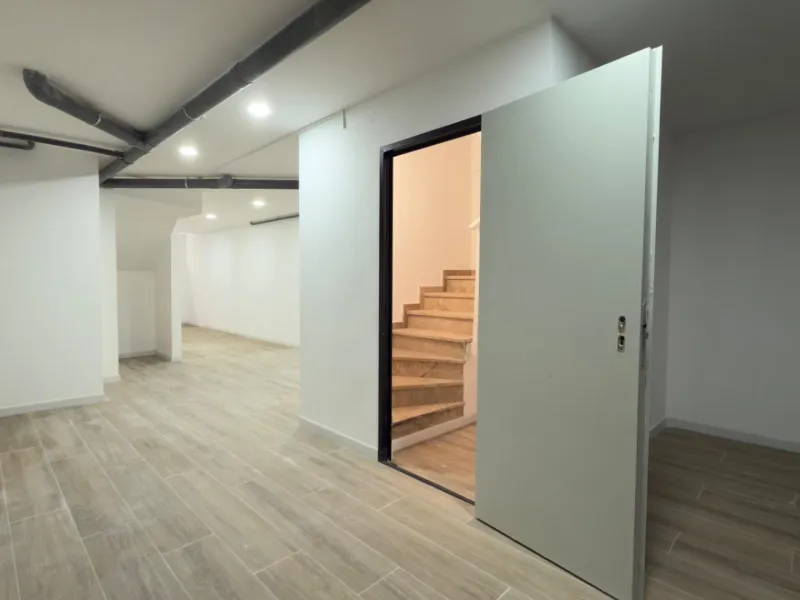 Income-Generating Residential Building for Sale in Alicante – Altozano