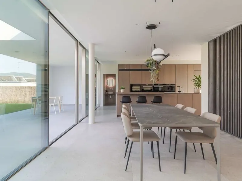 Contemporary Villa with Golf Course and Mountain Views in La Roca del Valles, Barcelona