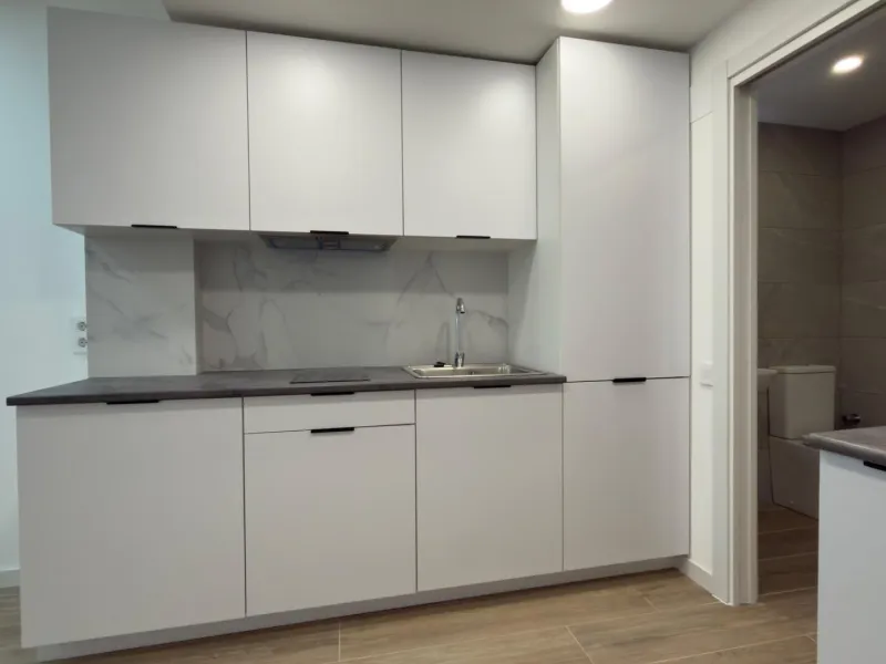 Income-Generating Residential Building for Sale in Alicante – Altozano