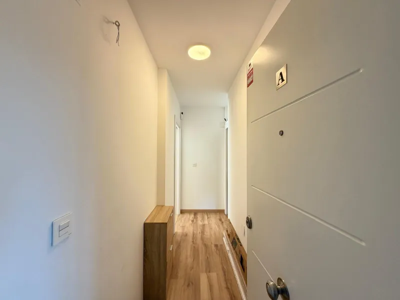 TOTALMENTE REFORMADO APARTAMENTO EN CAMPOAMOR CON PLAZA DE GARAJE DOBLE+MOTO. 99 M2. 2 DORM. 2 BAÑOS. PISCINA+PISTA DE TENIS.