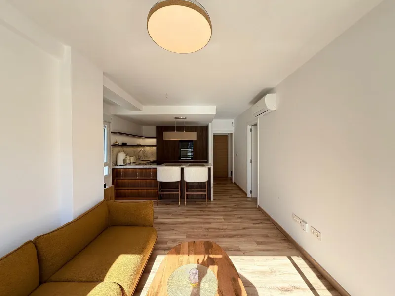 TOTALMENTE REFORMADO APARTAMENTO EN CAMPOAMOR CON PLAZA DE GARAJE DOBLE+MOTO. 99 M2. 2 DORM. 2 BAÑOS. PISCINA+PISTA DE TENIS.
