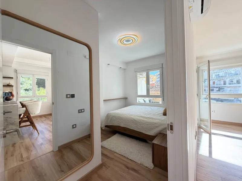 TOTALMENTE REFORMADO APARTAMENTO EN CAMPOAMOR CON PLAZA DE GARAJE DOBLE+MOTO. 99 M2. 2 DORM. 2 BAÑOS. PISCINA+PISTA DE TENIS.