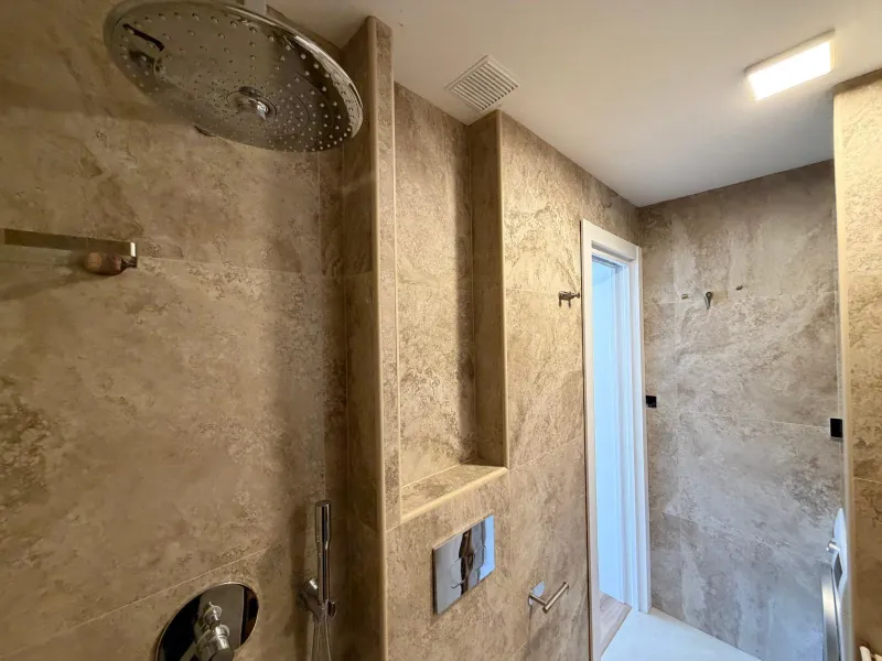 TOTALMENTE REFORMADO APARTAMENTO EN CAMPOAMOR CON PLAZA DE GARAJE DOBLE+MOTO. 99 M2. 2 DORM. 2 BAÑOS. PISCINA+PISTA DE TENIS.