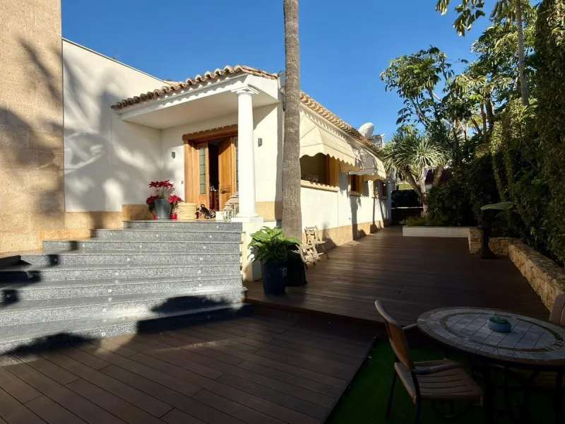 Exclusive Luxury Villa in Coblanca Benidorm
