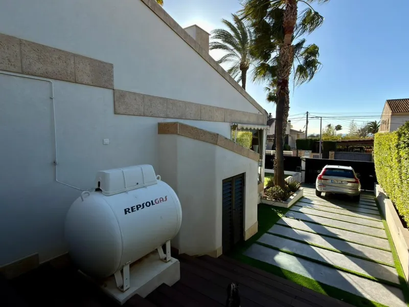 Exclusive Luxury Villa in Coblanca Benidorm