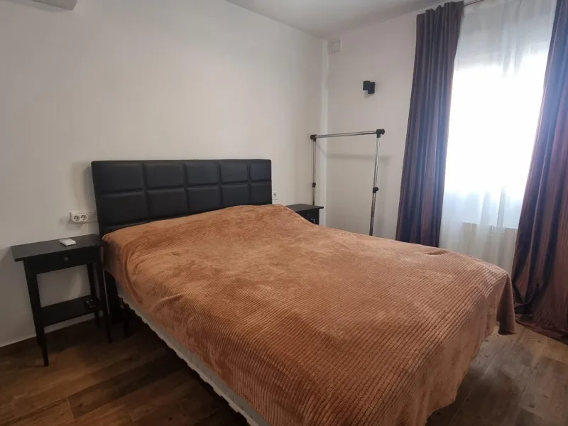 Fully renovated villa with private pool and solar panels!