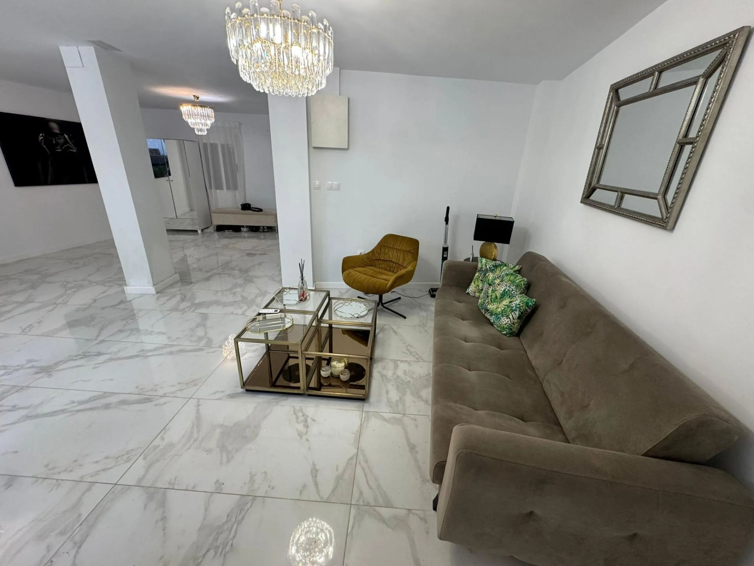 Elegant Terraced House of 150 m² with Designer Renovation and Panoramic Views over Sagunto ✨