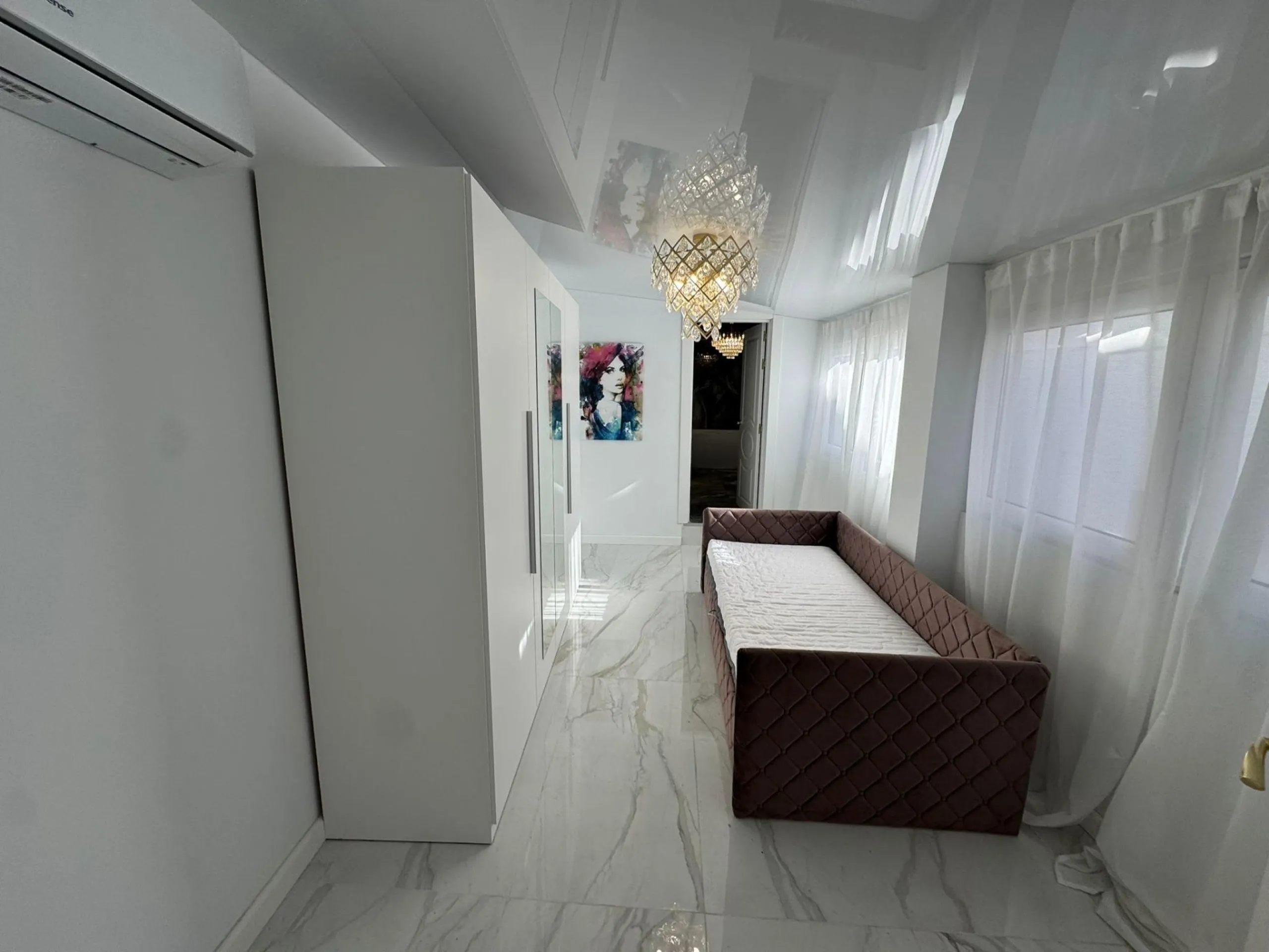 Elegant Terraced House of 150 m² with Designer Renovation and Panoramic Views over Sagunto ✨