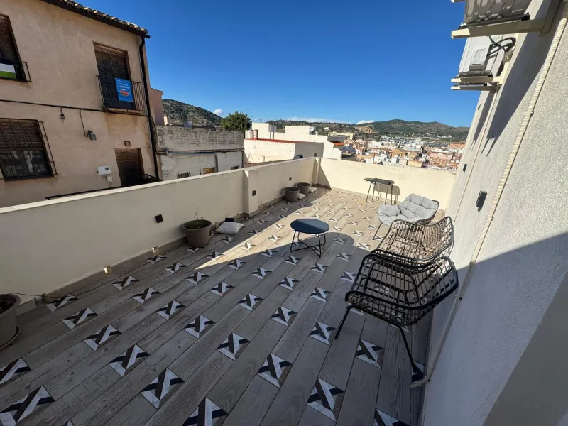 Elegant Terraced House of 150 m² with Designer Renovation and Panoramic Views over Sagunto ✨