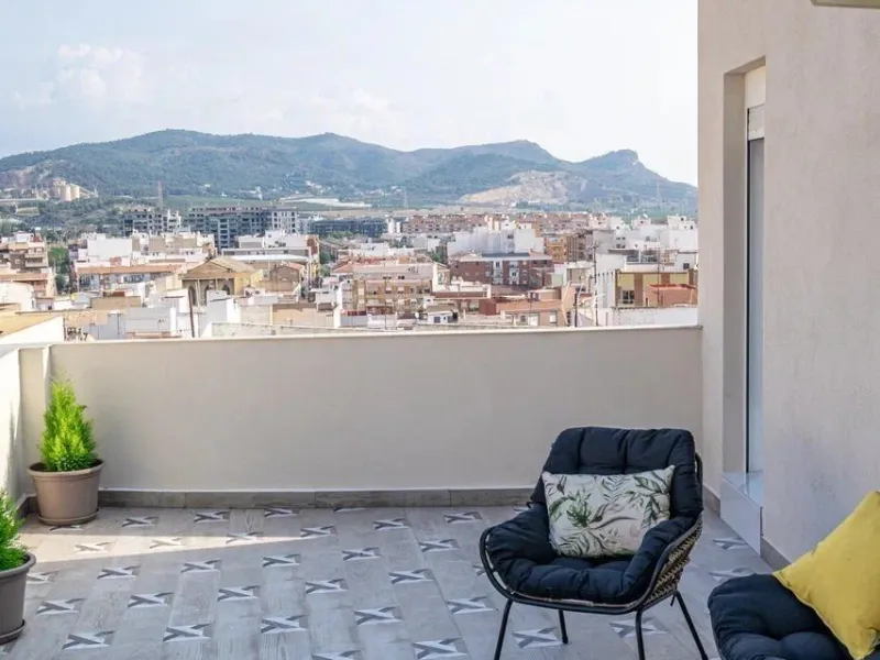 Elegant Terraced House of 150 m² with Designer Renovation and Panoramic Views over Sagunto ✨
