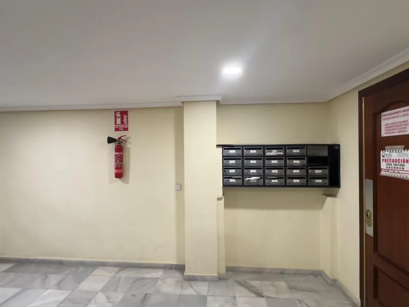 Двухкомнатная квартира с одной ванной комнатой в центре Торревьехи