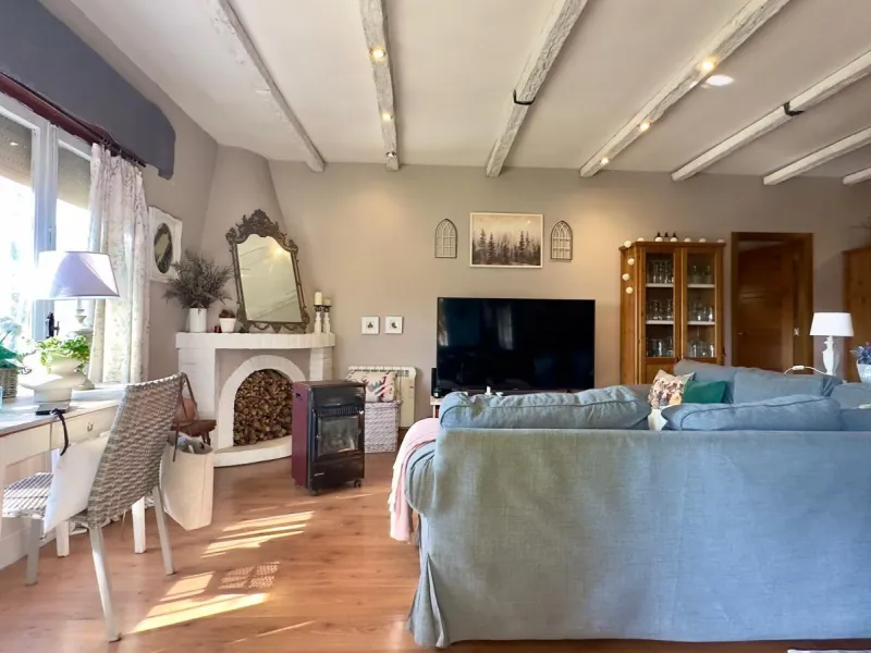 DETACHED VILLA WITH 800M2 PLOT WITH 3 BEDROOMS, 1 BATHROOM AND 1 TOILET