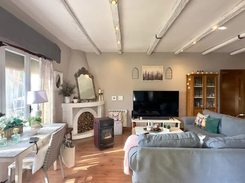 DETACHED VILLA WITH 800M2 PLOT WITH 3 BEDROOMS, 1 BATHROOM AND 1 TOILET