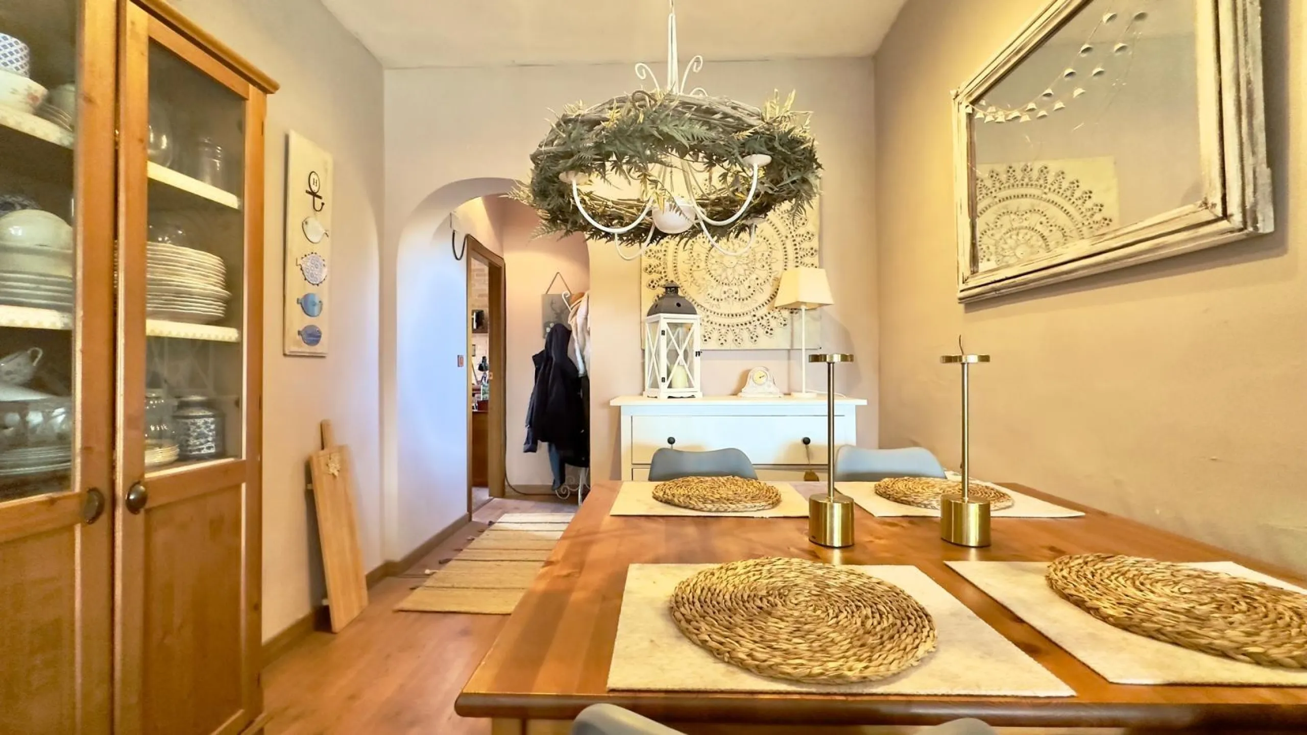 DETACHED VILLA WITH 800M2 PLOT WITH 3 BEDROOMS, 1 BATHROOM AND 1 TOILET