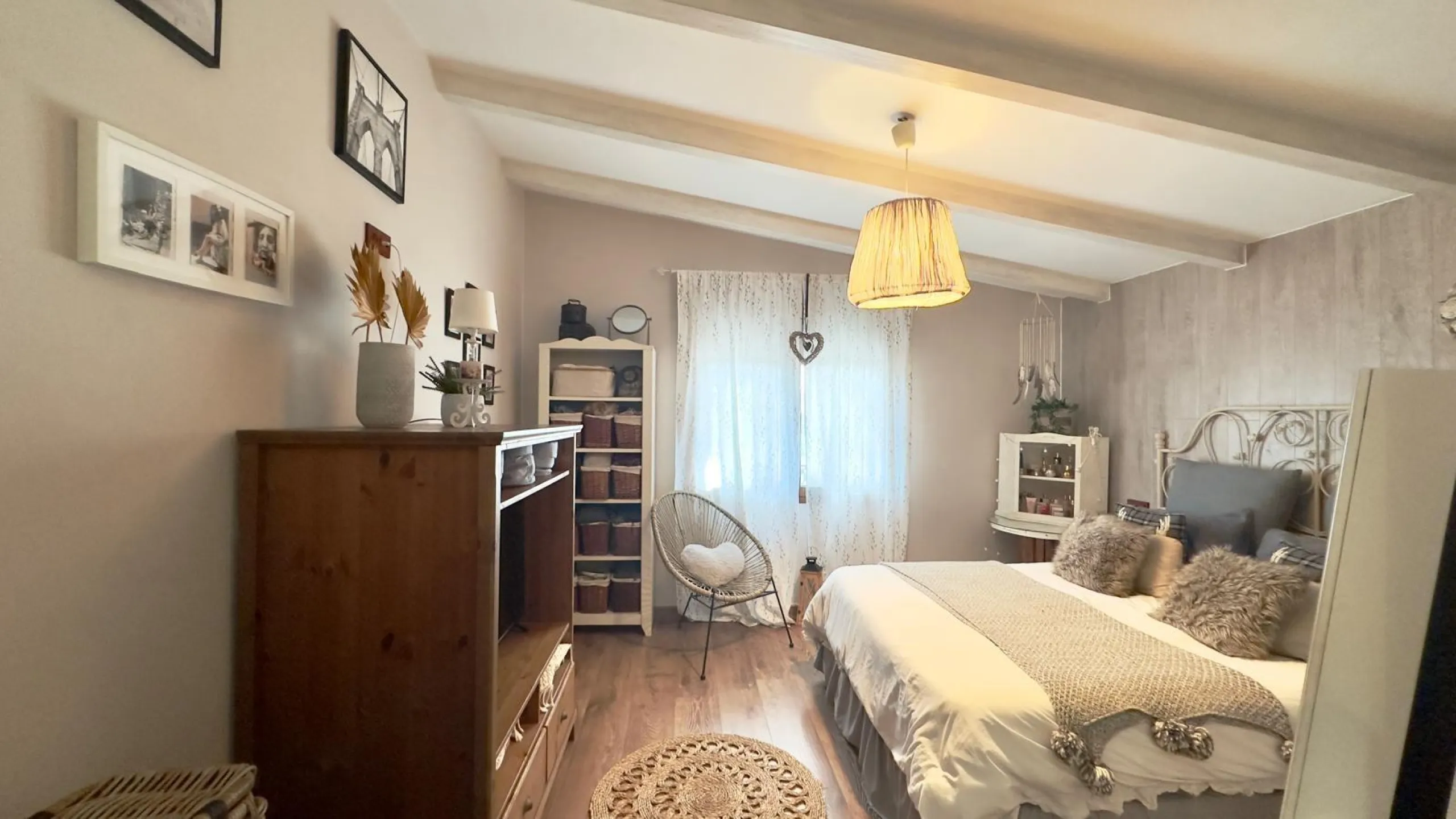 DETACHED VILLA WITH 800M2 PLOT WITH 3 BEDROOMS, 1 BATHROOM AND 1 TOILET