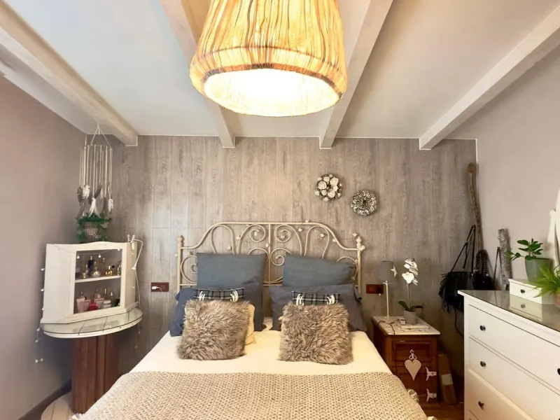 DETACHED VILLA WITH 800M2 PLOT WITH 3 BEDROOMS, 1 BATHROOM AND 1 TOILET