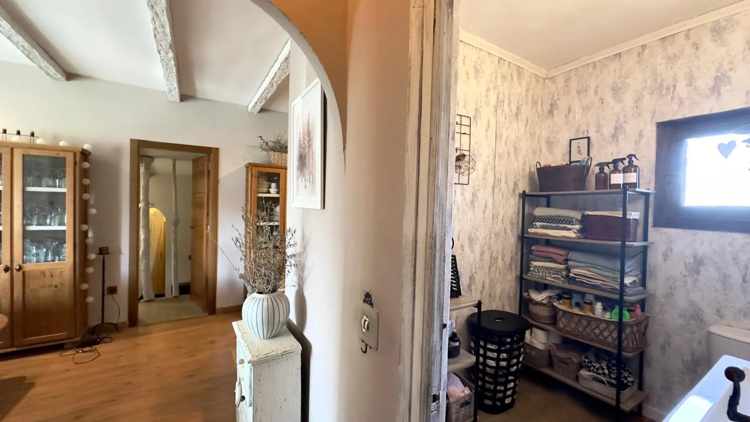 DETACHED VILLA WITH 800M2 PLOT WITH 3 BEDROOMS, 1 BATHROOM AND 1 TOILET