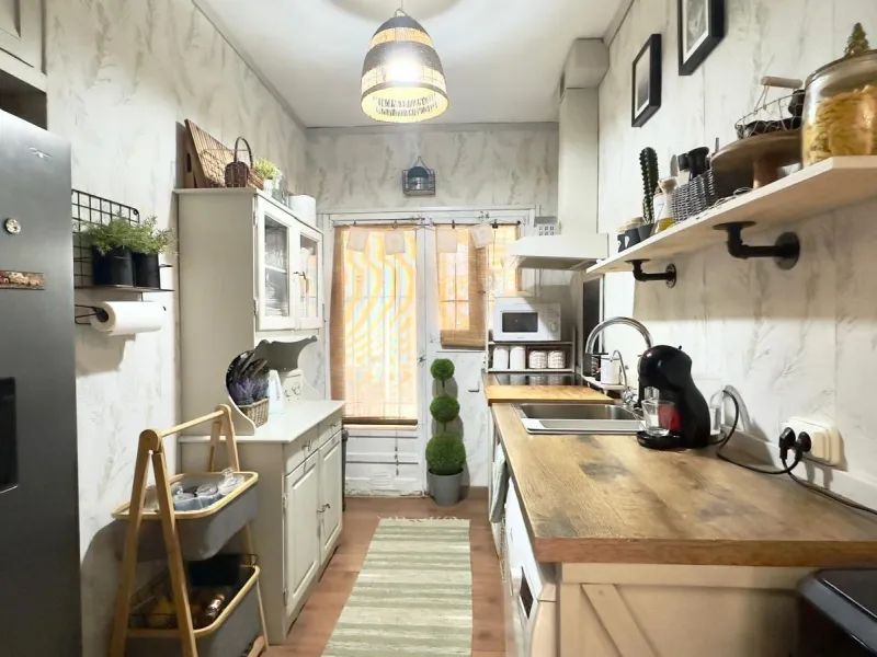 DETACHED VILLA WITH 800M2 PLOT WITH 3 BEDROOMS, 1 BATHROOM AND 1 TOILET
