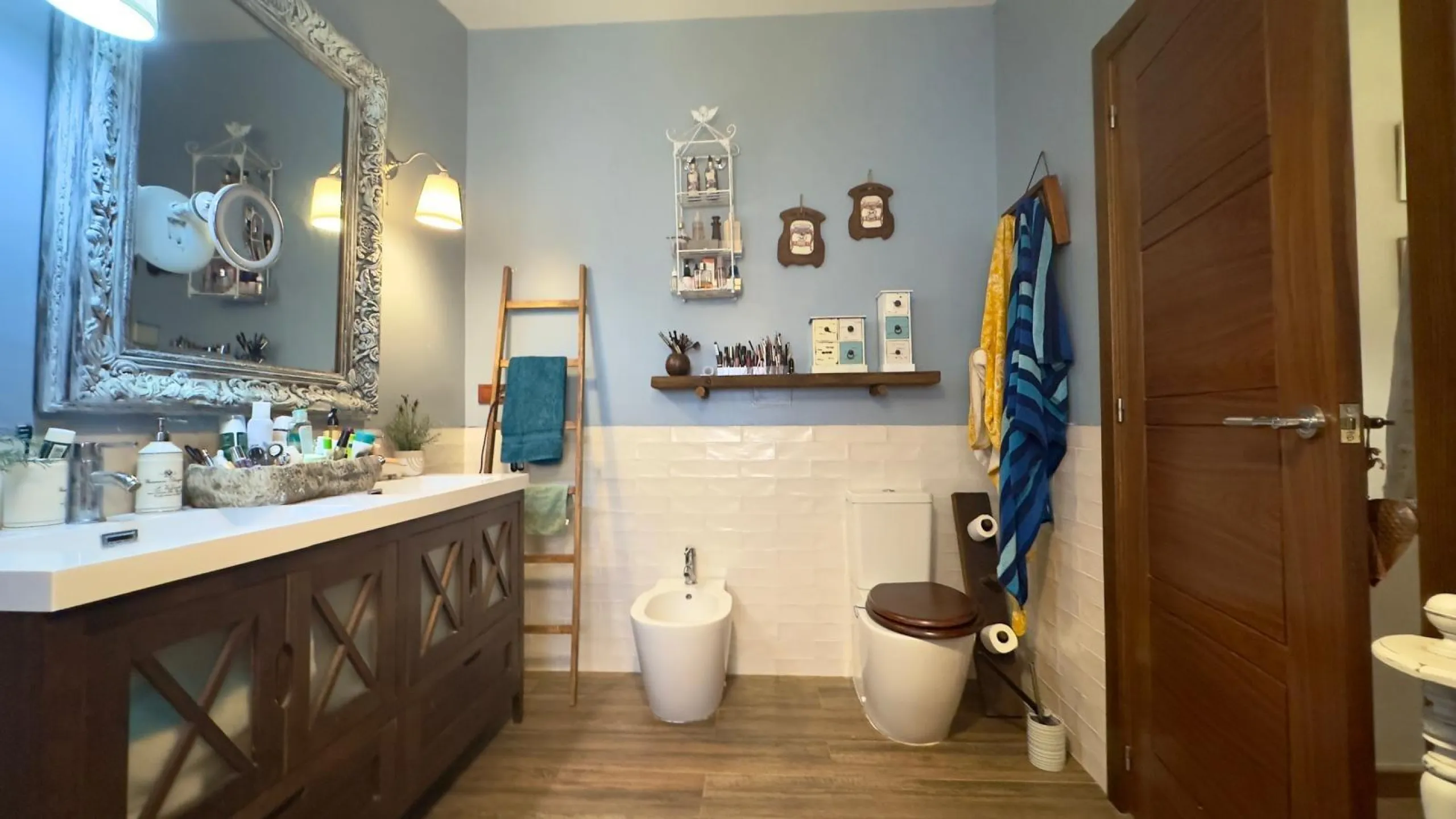 DETACHED VILLA WITH 800M2 PLOT WITH 3 BEDROOMS, 1 BATHROOM AND 1 TOILET