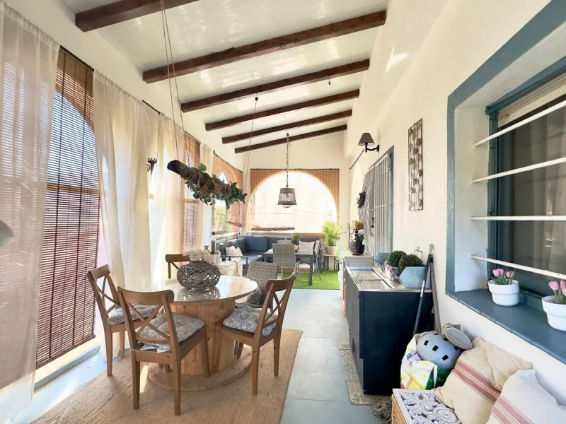 DETACHED VILLA WITH 800M2 PLOT WITH 3 BEDROOMS, 1 BATHROOM AND 1 TOILET