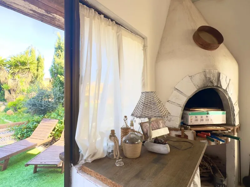 DETACHED VILLA WITH 800M2 PLOT WITH 3 BEDROOMS, 1 BATHROOM AND 1 TOILET