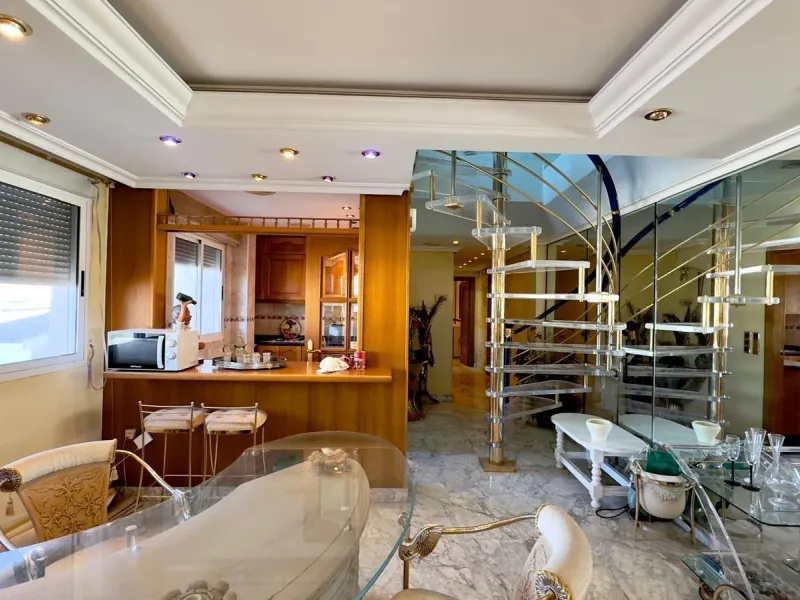 2 BEDROOM, 2 BATHROOM PENTHOUSE IN TORREVIEJA