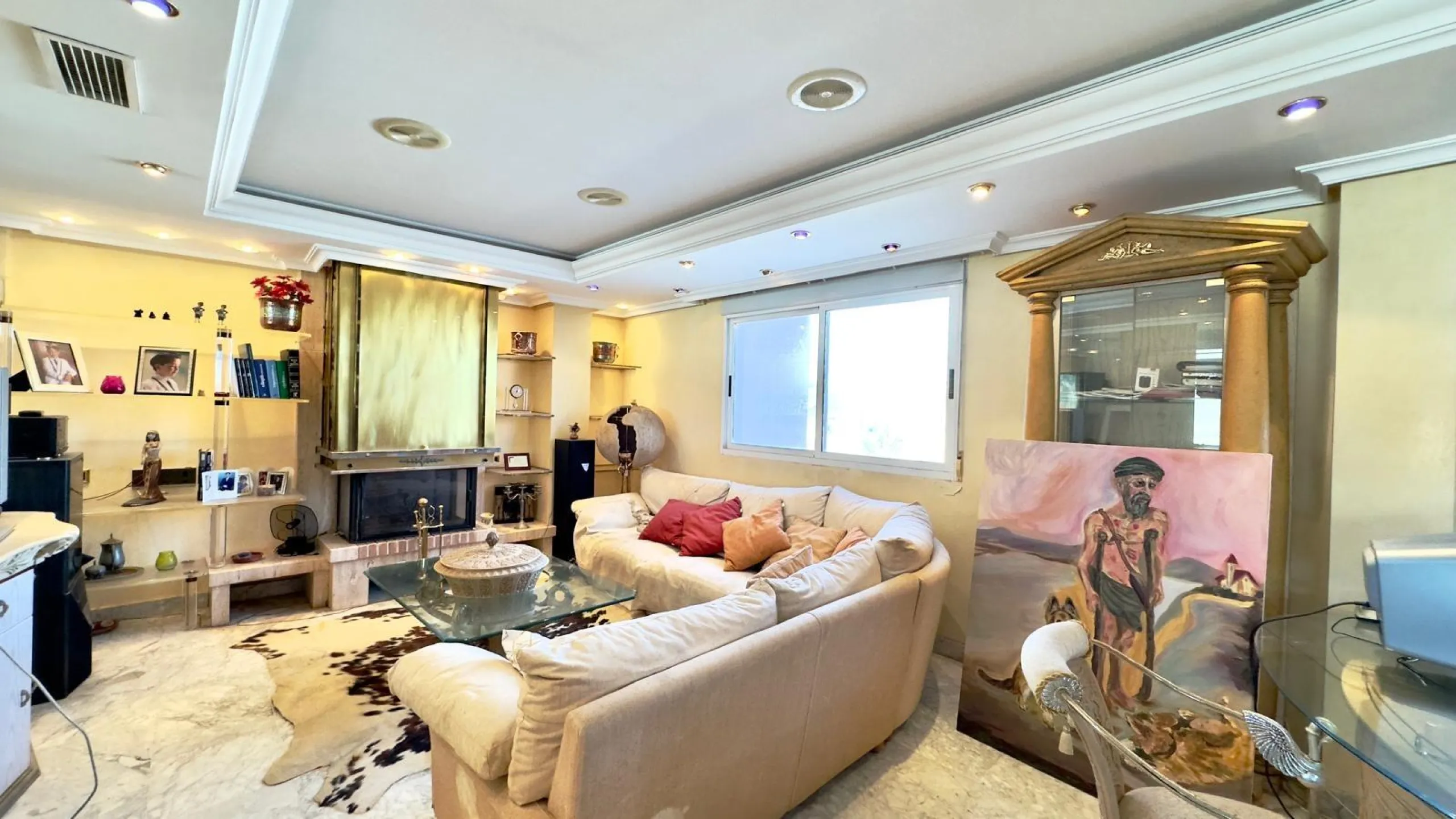 2 BEDROOM, 2 BATHROOM PENTHOUSE IN TORREVIEJA