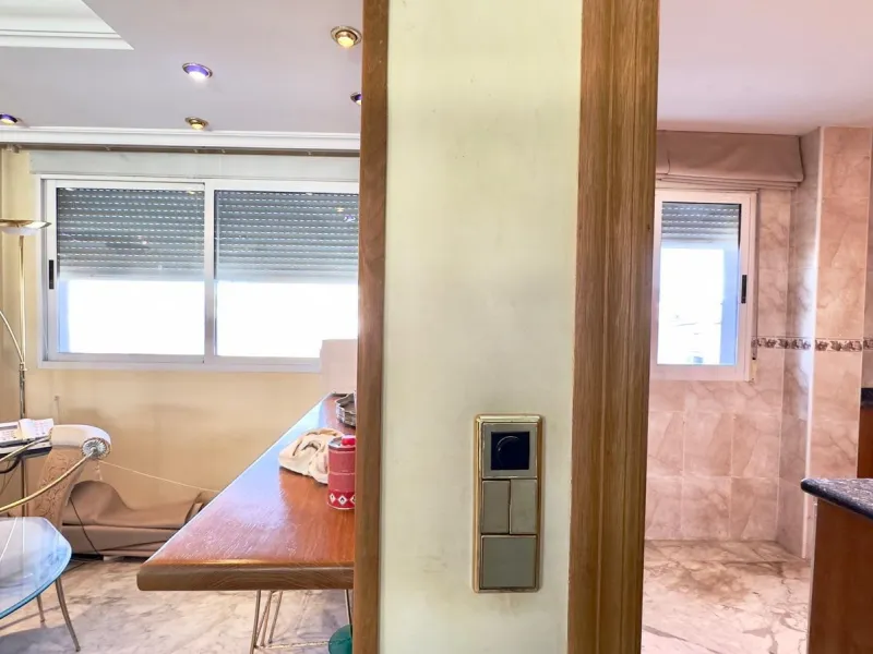 2 BEDROOM, 2 BATHROOM PENTHOUSE IN TORREVIEJA