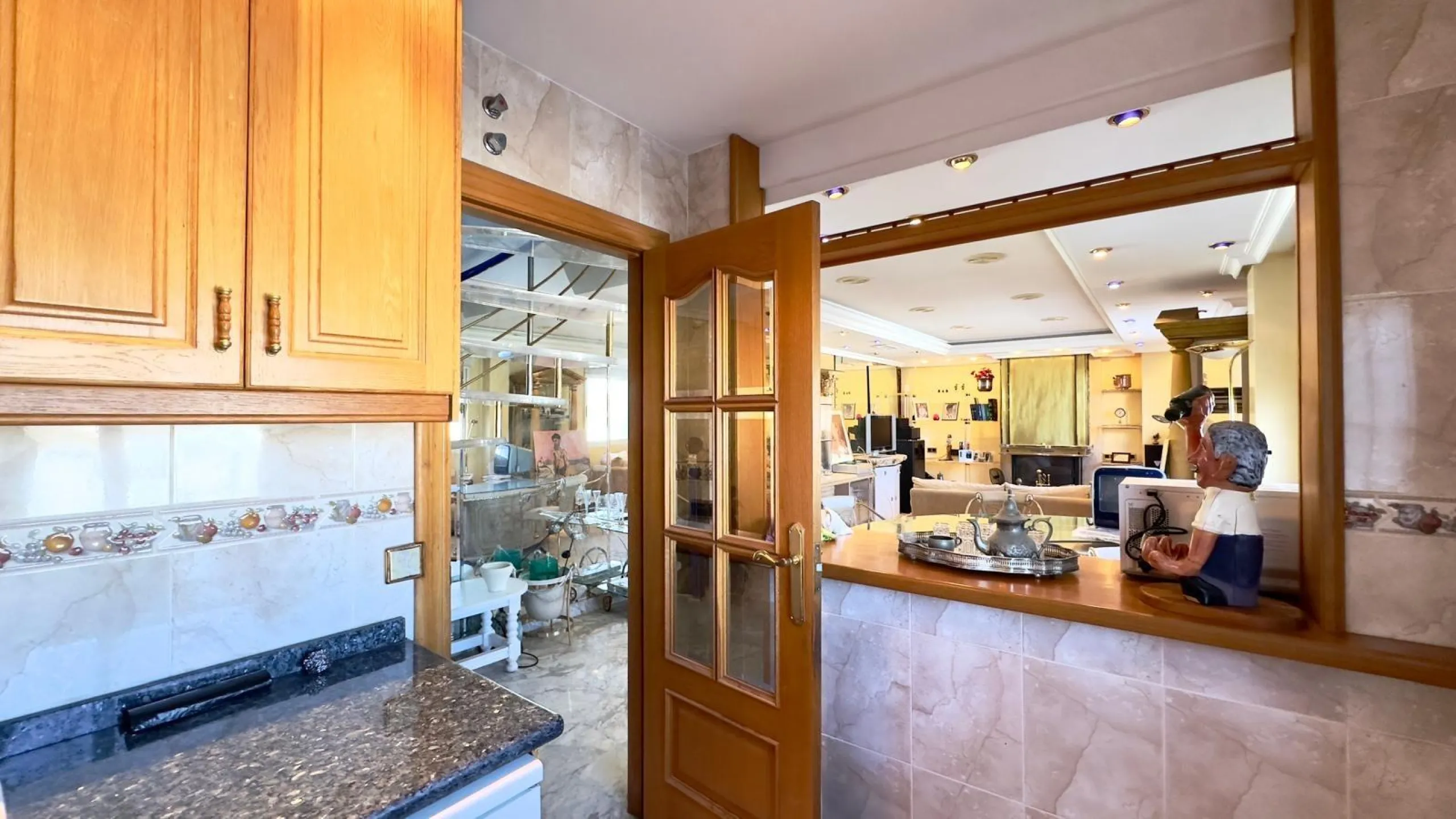 2 BEDROOM, 2 BATHROOM PENTHOUSE IN TORREVIEJA