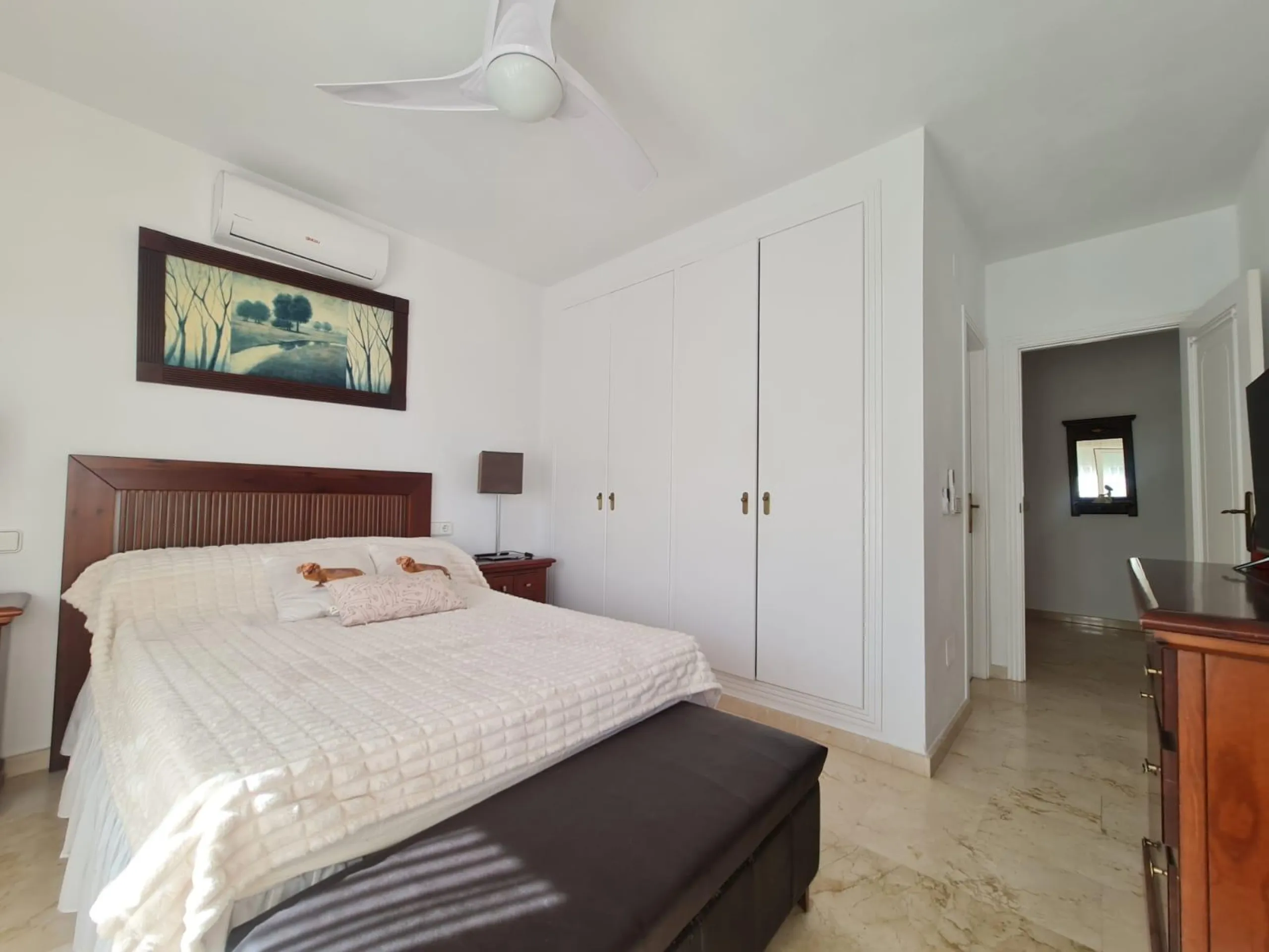 FABULOSA VILLA EN EL CAMPO DE GOLF DE LAS RAMBLAS ORIHUELA COSTA