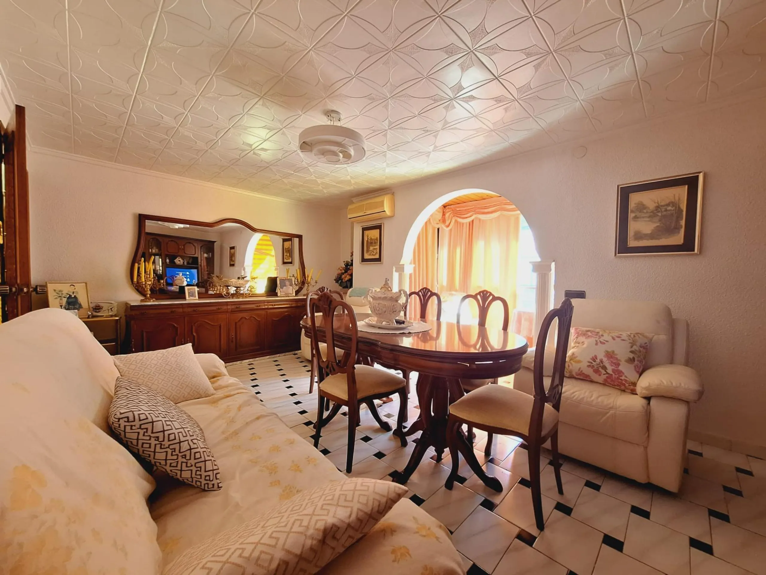 Amplio Apartamento de Oportunidad en Acequion, Torrevieja
