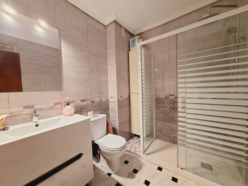 Amplio Apartamento de Oportunidad en Acequion, Torrevieja