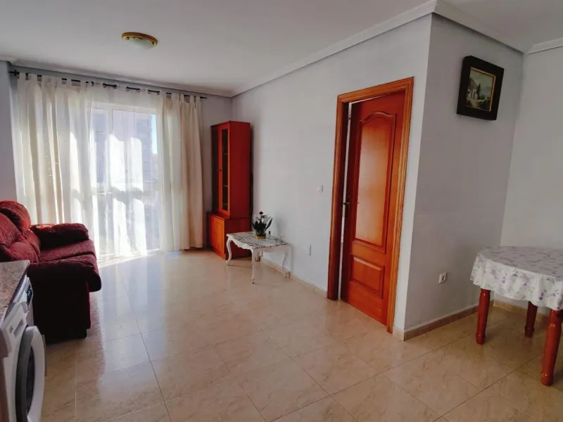 Charming Apartment in Aguas Nuevas, Torrevieja - Your Refuge Near the Sea! 🌊🏖️