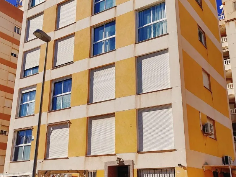Charming Apartment in Aguas Nuevas, Torrevieja - Your Refuge Near the Sea! 🌊🏖️