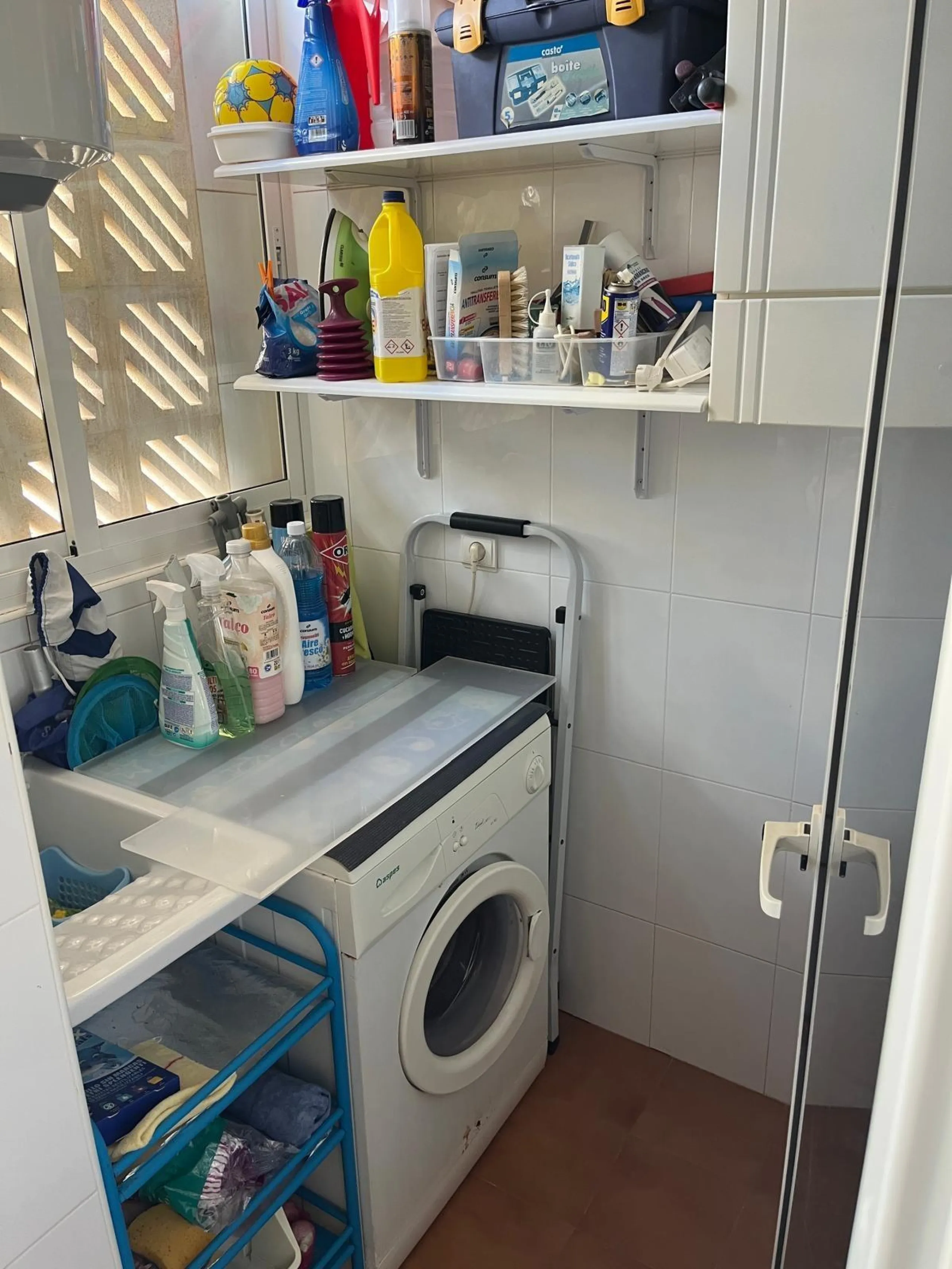 APARTAMENTO CON VISTAS AL MAR DE 3 HAB Y 2 BAÑOS CON TERRAZA Y PISCINA