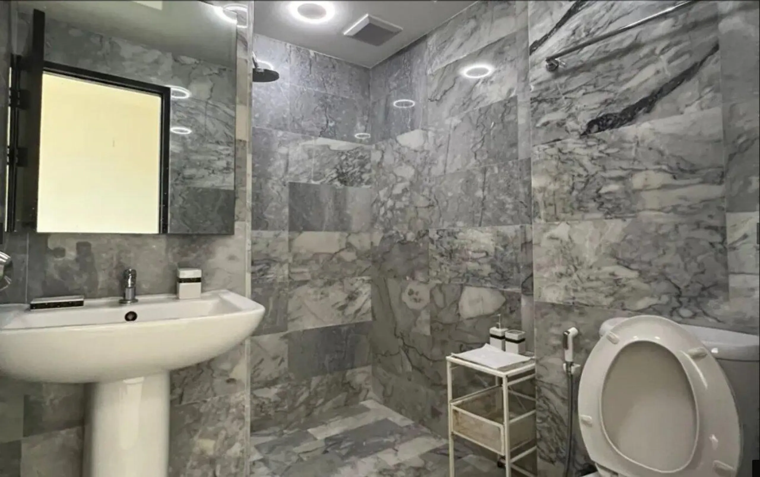 Encantador Apartamento en Kamala, Puket - Ideal para Inversión