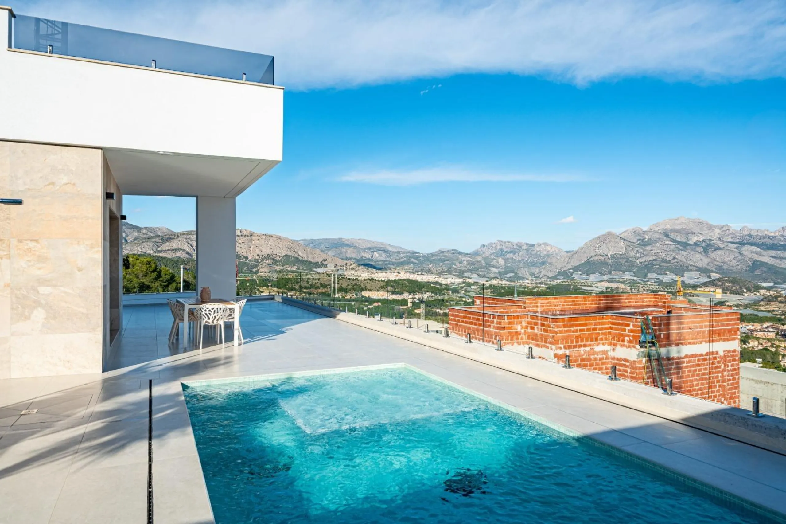 Villas de obra nueva en Polop 🌿
