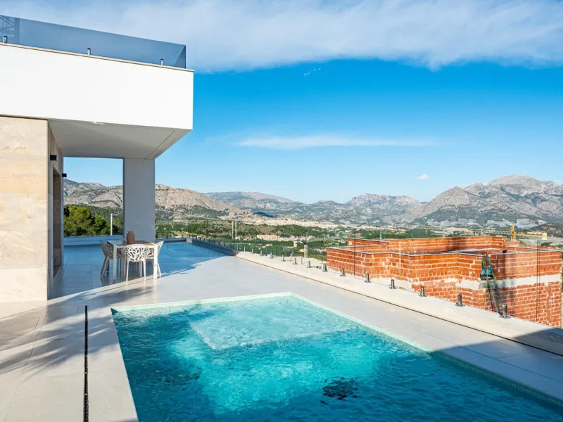 Villas de obra nueva en Polop 🌿
