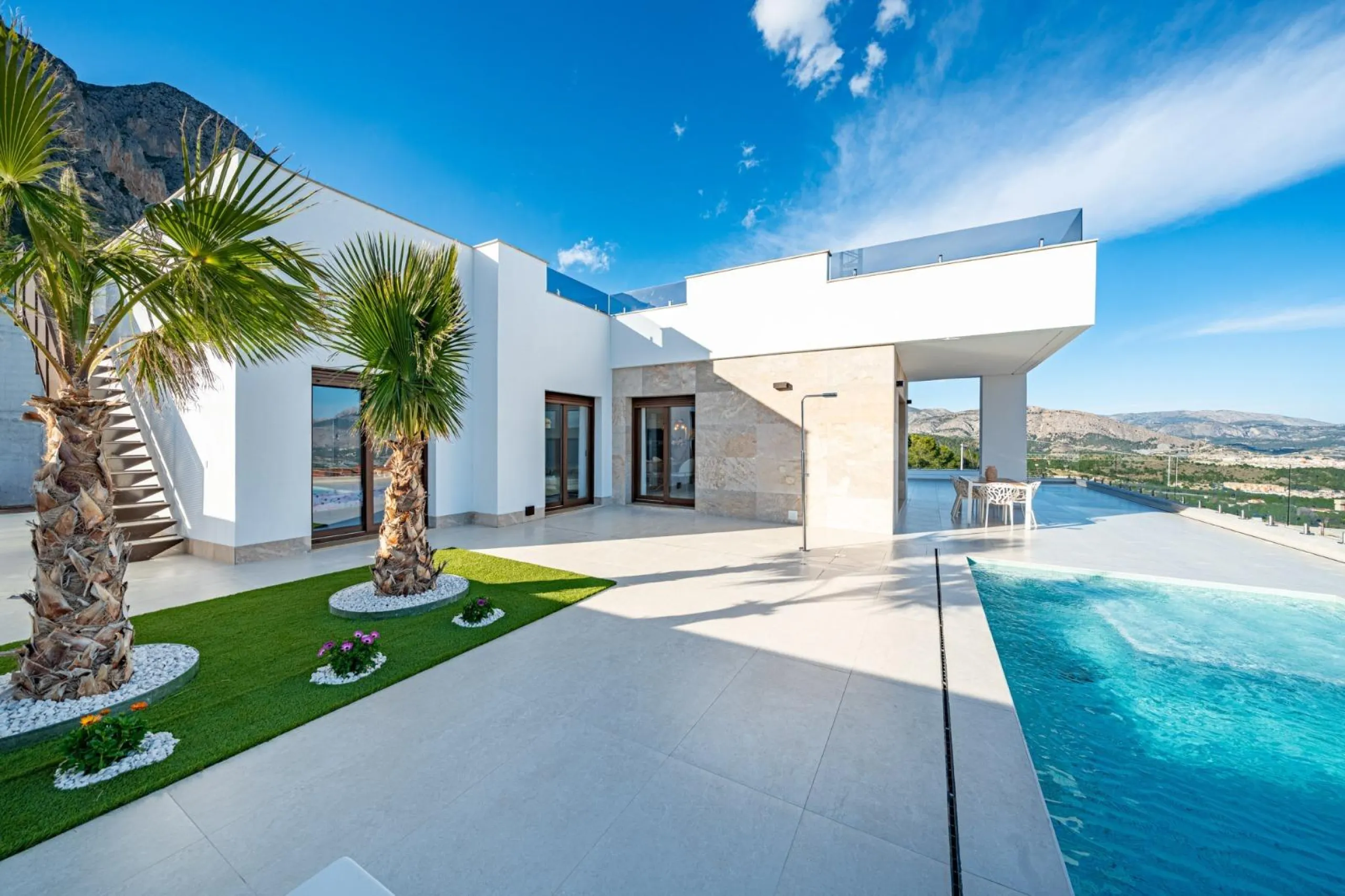 Villas de obra nueva en Polop 🌿