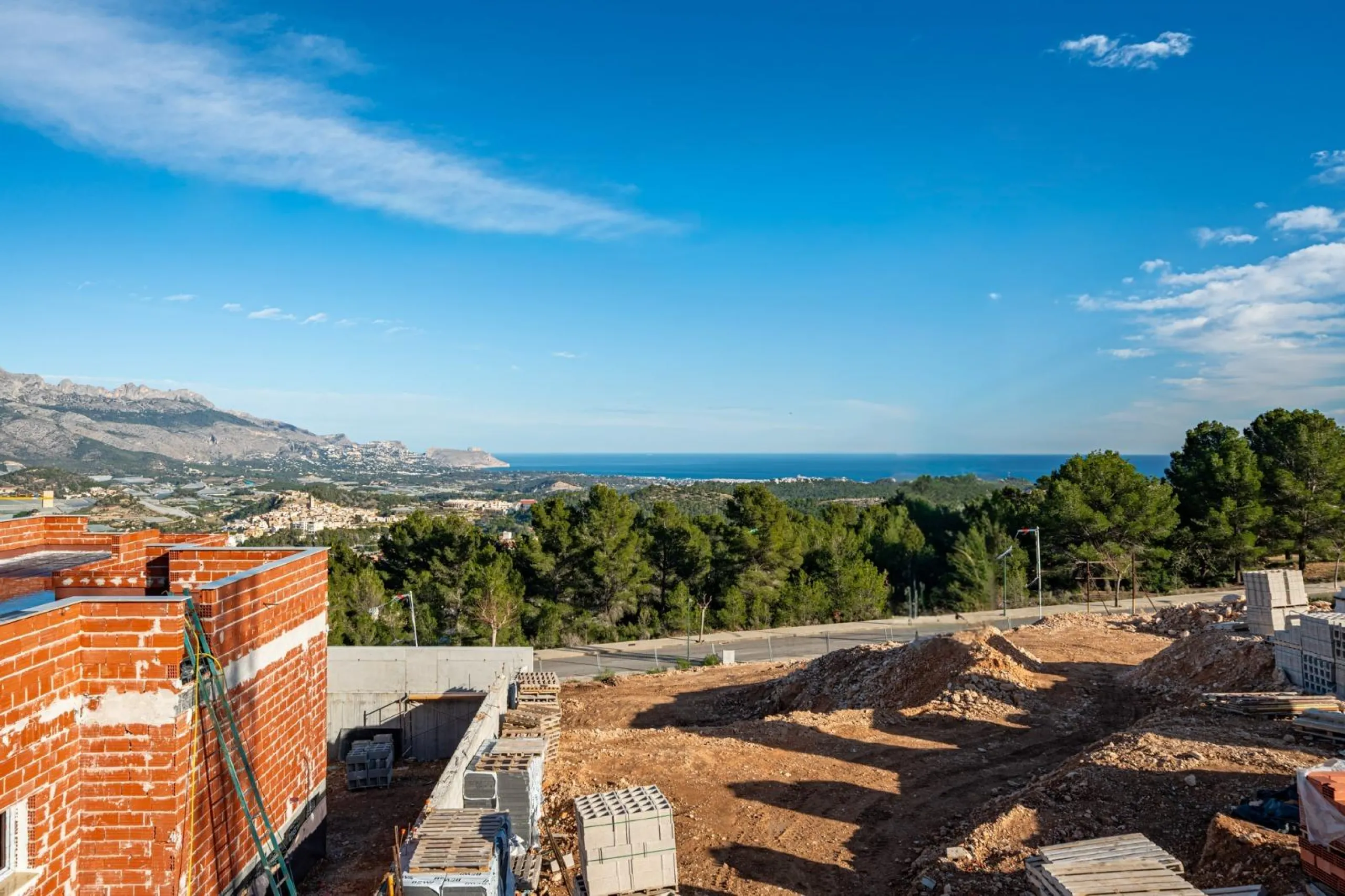 Villas de obra nueva en Polop 🌿