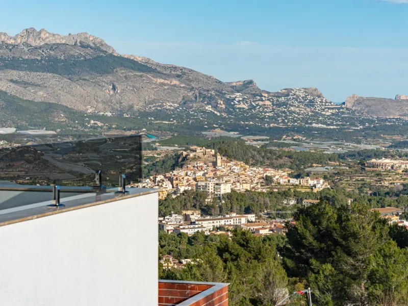 Villas de obra nueva en Polop 🌿