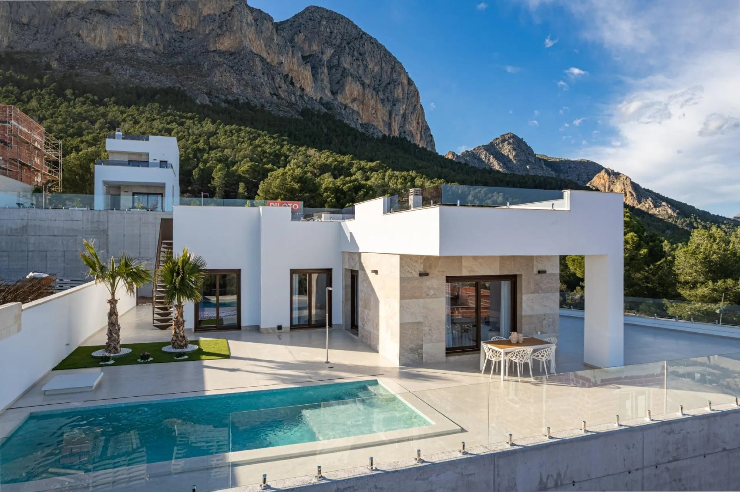 Villas de obra nueva en Polop 🌿