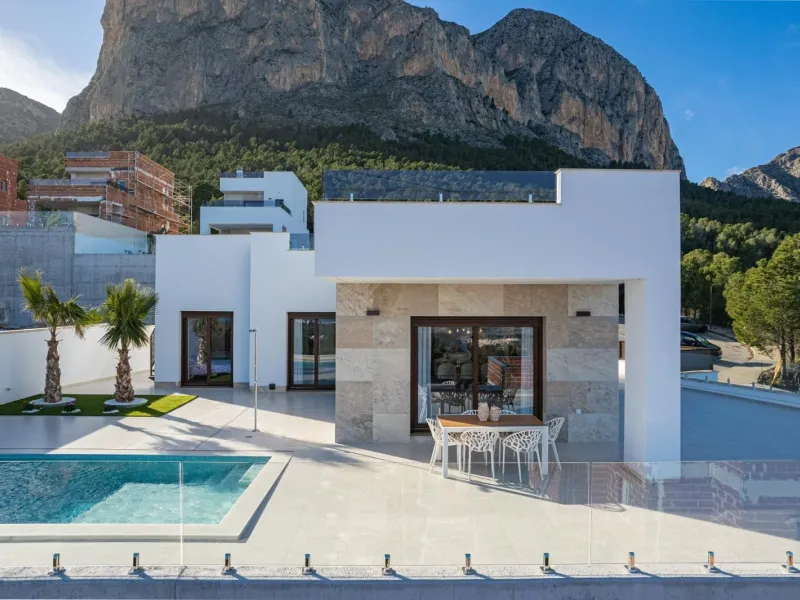 Villas de obra nueva en Polop 🌿