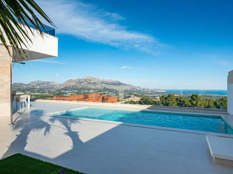 Villas de obra nueva en Polop 🌿