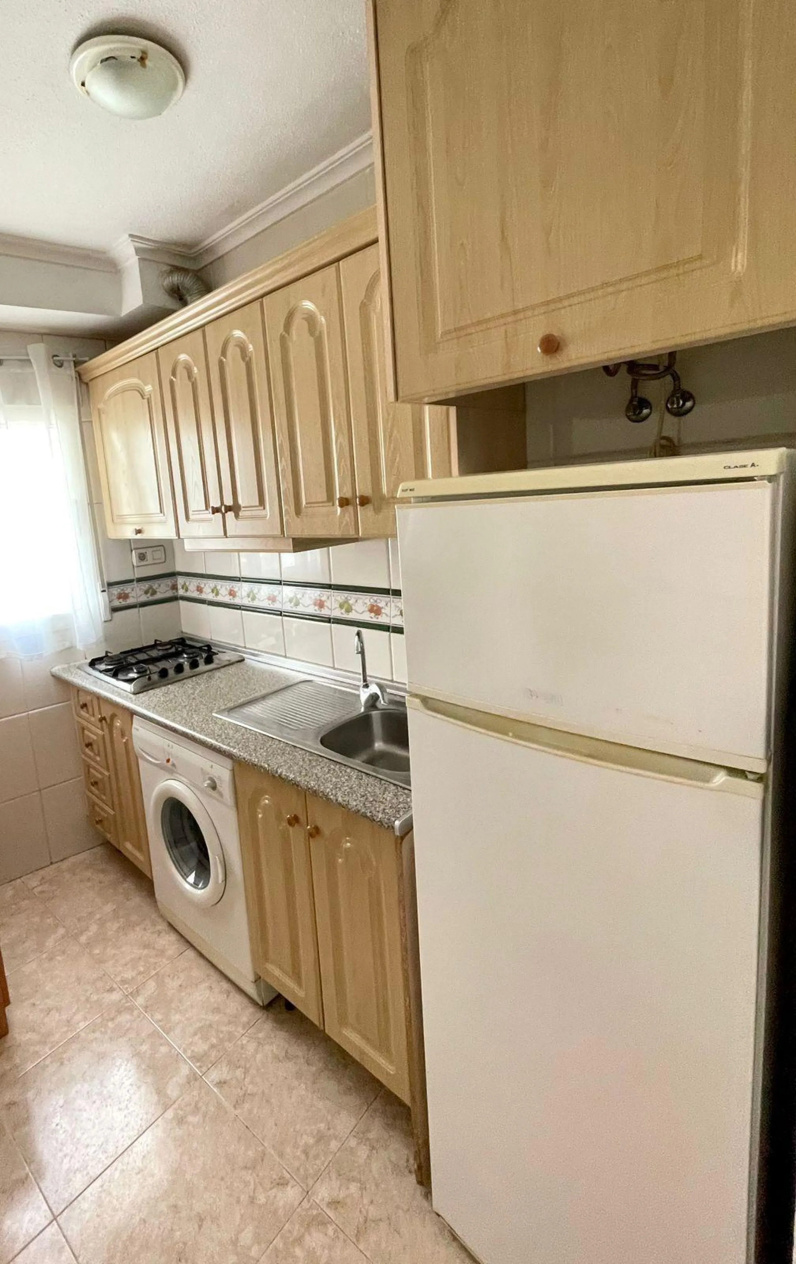 Apartamento exclusivo de dos habitaciones con un baño en el centro de Torrevieja.