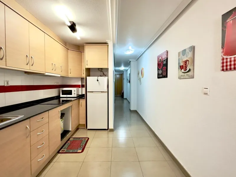 EXCLUSIVE 2-BEDROOM, 1-BATHROOM APARTMENT IN THE CENTER OF TORREVIEJA
